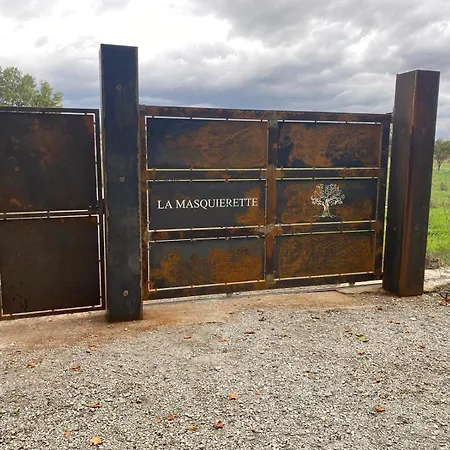 Domaine La Masquierette Tatil Evi